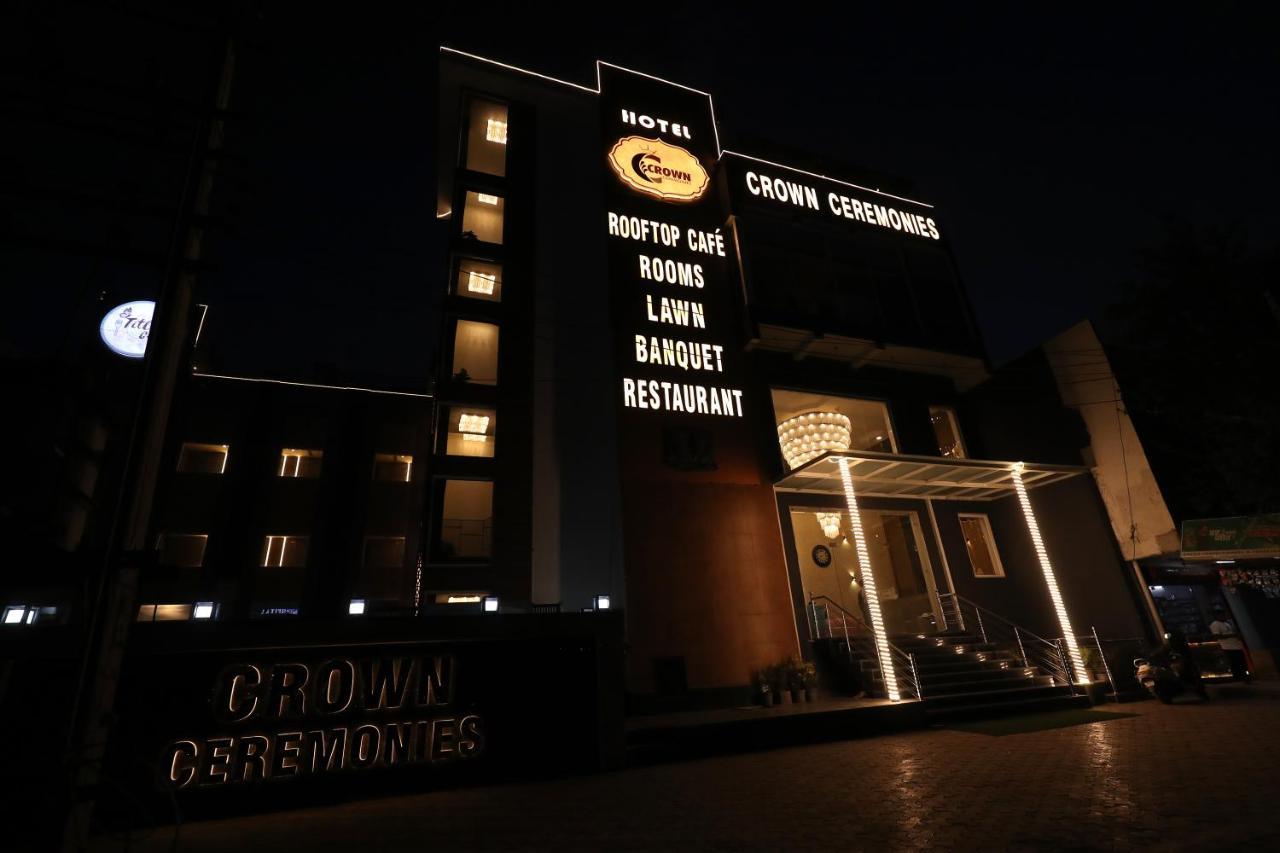 Hotel Crown Ceremonies Faridabad Exterior foto